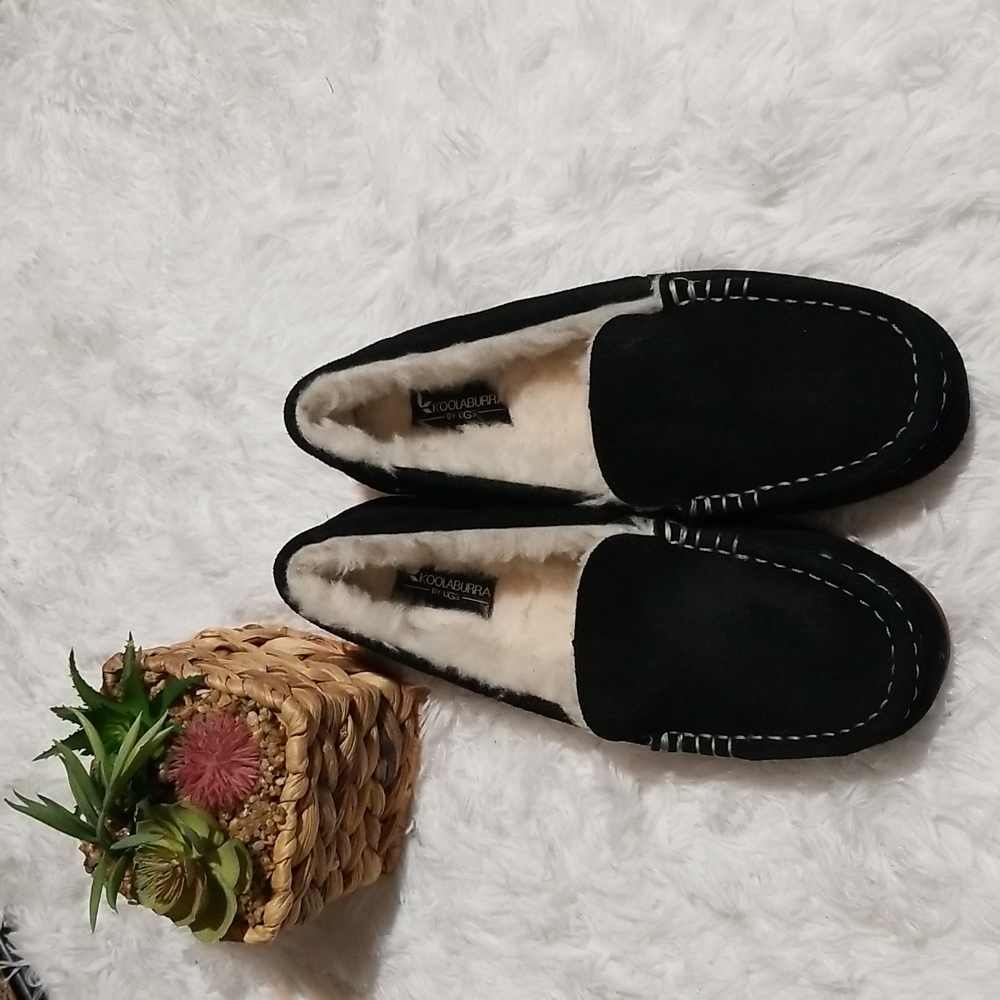 Koolaburra by UGG Women's Lezly Slipper. Size 8